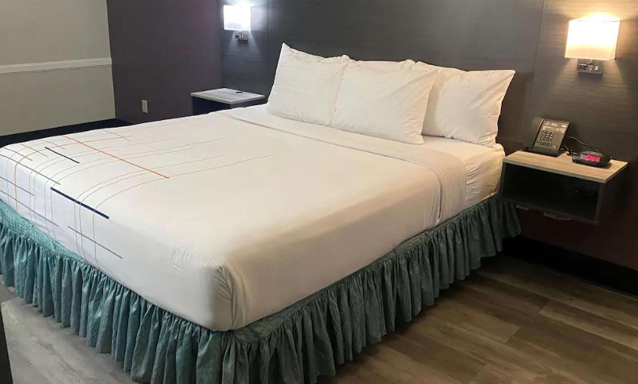La Quinta Inn By Wyndham Bakersfield South Eksteriør bilde