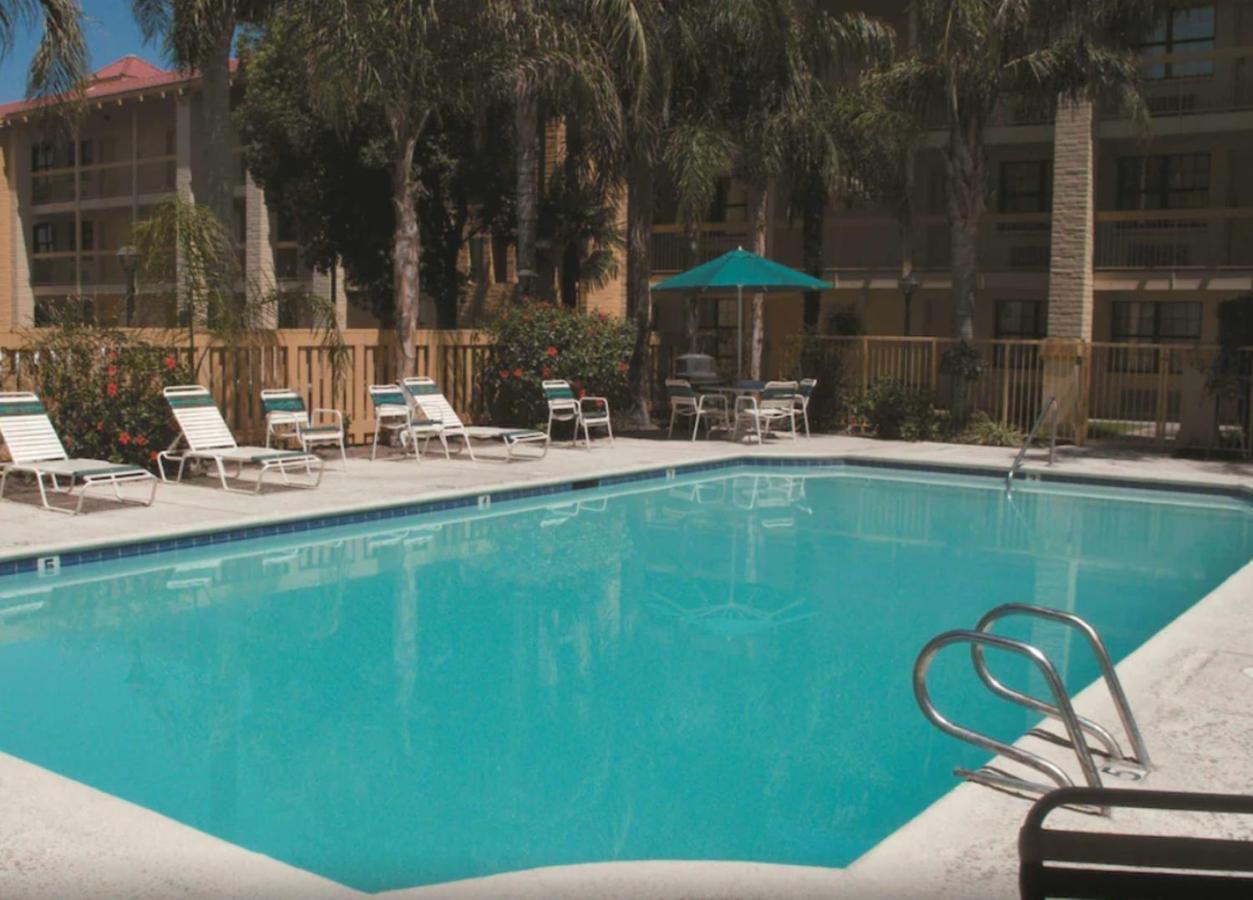 La Quinta Inn By Wyndham Bakersfield South Eksteriør bilde