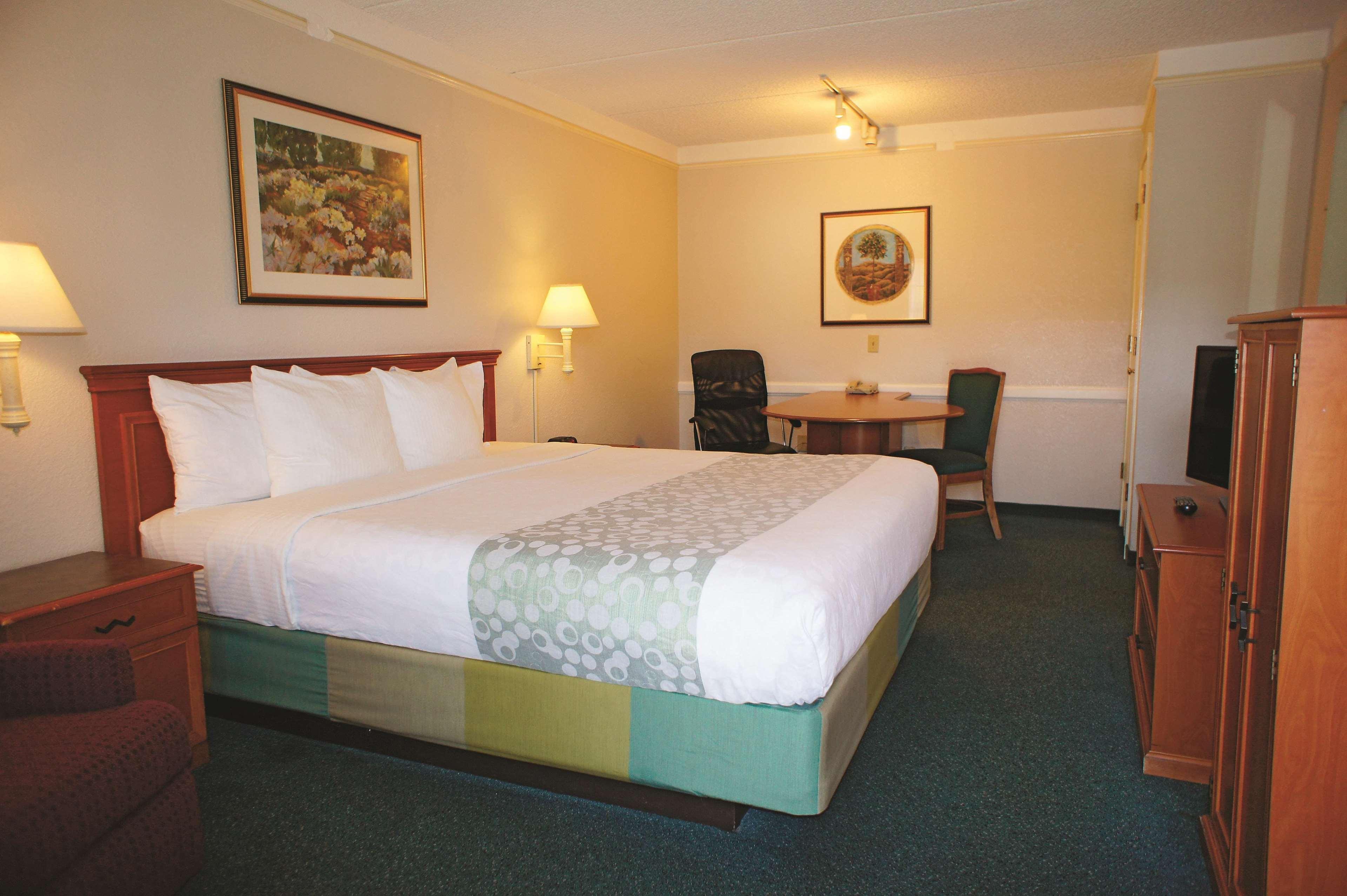 La Quinta Inn By Wyndham Bakersfield South Eksteriør bilde