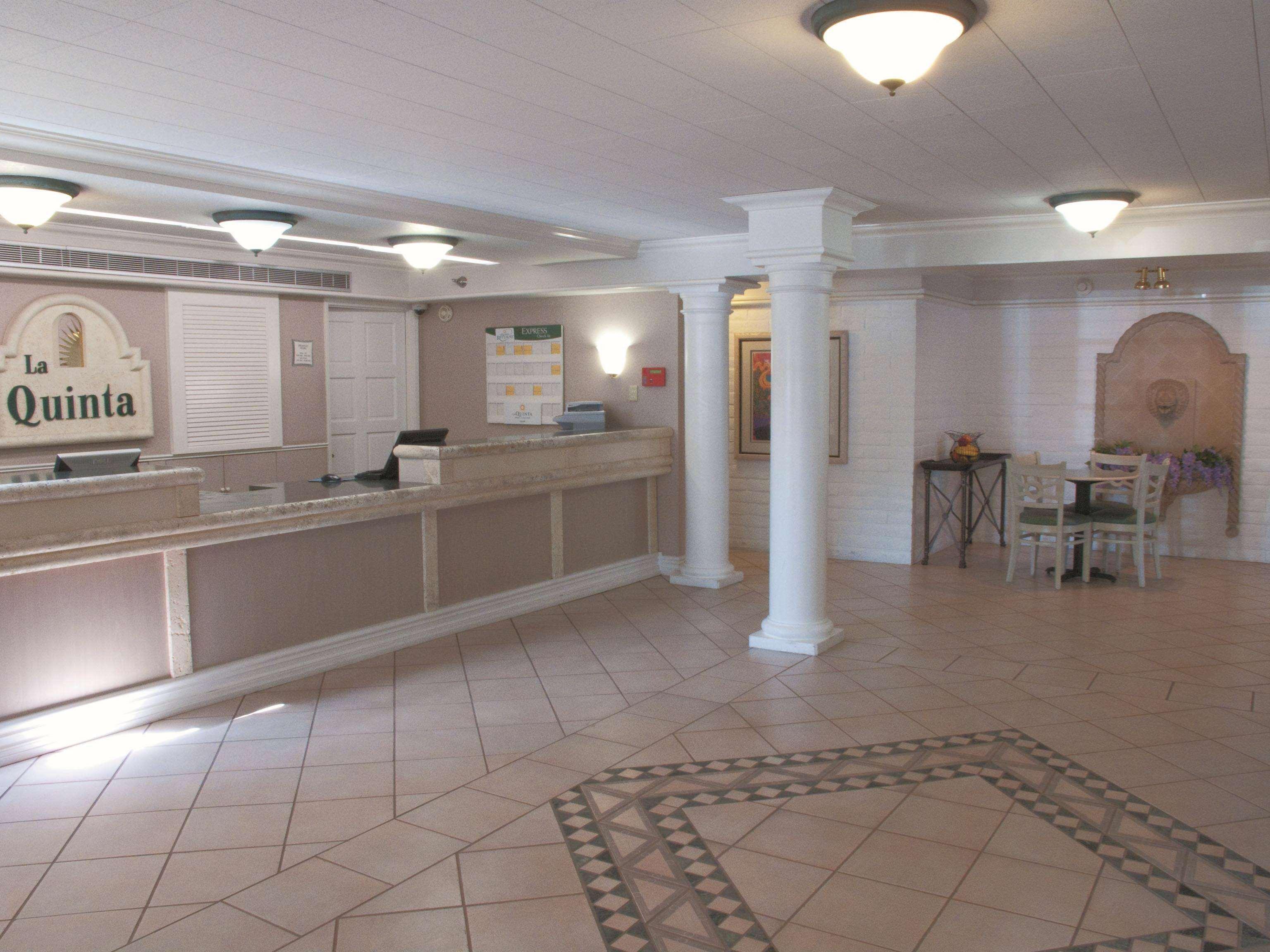 La Quinta Inn By Wyndham Bakersfield South Eksteriør bilde